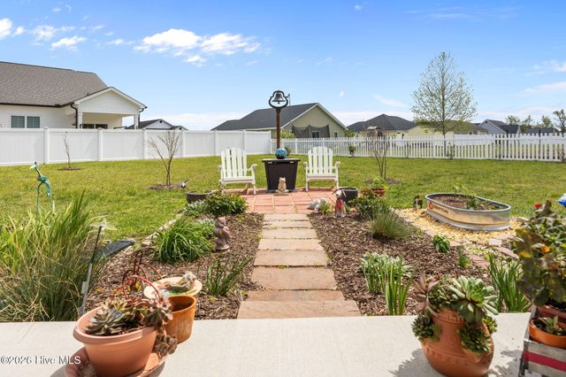 231 Eureka Avenue, Washington, NC 27889