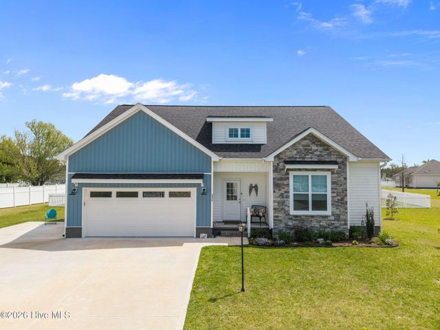 231 Eureka Avenue, Washington, NC 27889