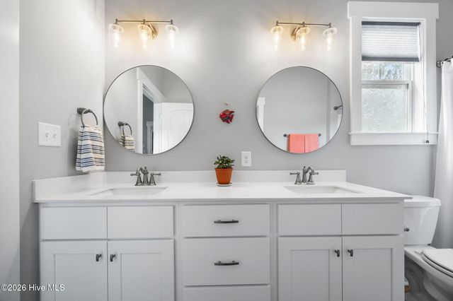 231 Eureka Avenue, Washington, NC 27889