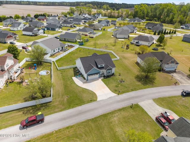 231 Eureka Avenue, Washington, NC 27889
