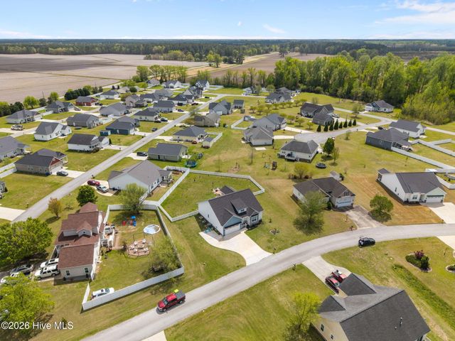 231 Eureka Avenue, Washington, NC 27889