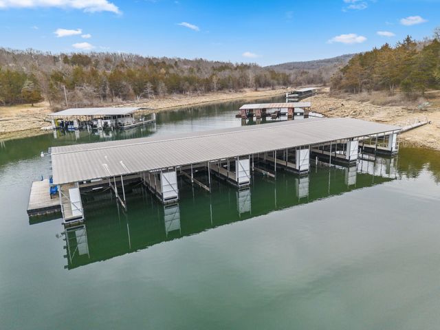273 Deep Water Circle, Reeds Spring, MO 65737