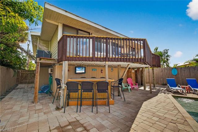 201 Miramar ST, Fort Myers Beach, FL 33931