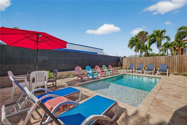 201 Miramar ST, Fort Myers Beach, FL 33931