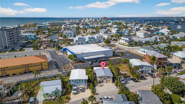 201 Miramar ST, Fort Myers Beach, FL 33931