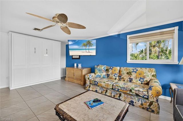 201 Miramar ST, Fort Myers Beach, FL 33931