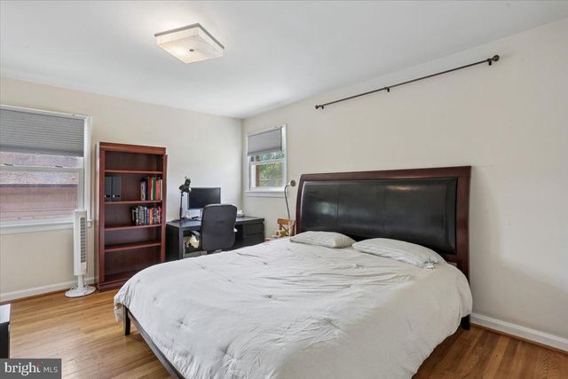 9011 KIRKDALE RD, Bethesda, MD 20817