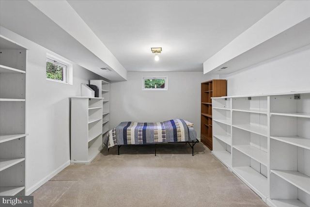 9011 KIRKDALE RD, Bethesda, MD 20817