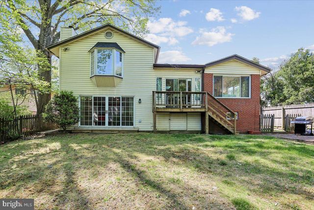 9011 KIRKDALE RD, Bethesda, MD 20817