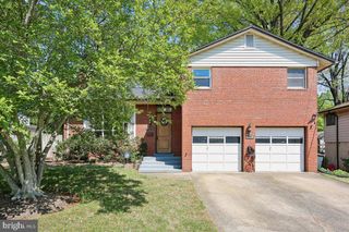 9011 KIRKDALE RD, Bethesda, MD 20817