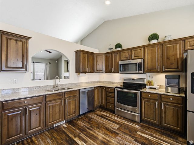 5157 W GOSSAMER WAY, Riverton, UT 84096