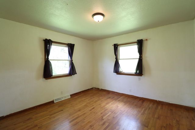 529 East Mcgee Street, Springfield, MO 65807