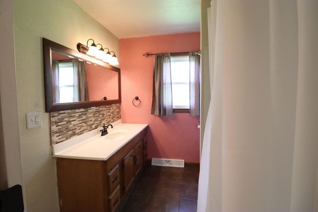 529 East Mcgee Street, Springfield, MO 65807