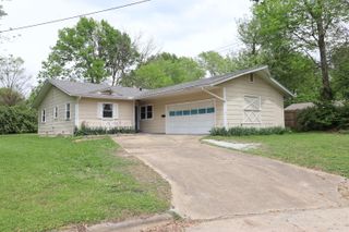 529 East Mcgee Street, Springfield, MO 65807