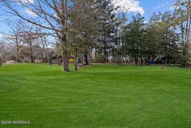 51 Smith Street, Howell, NJ 07731