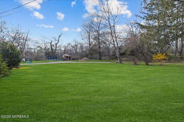 51 Smith Street, Howell, NJ 07731