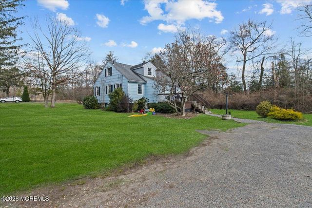 51 Smith Street, Howell, NJ 07731