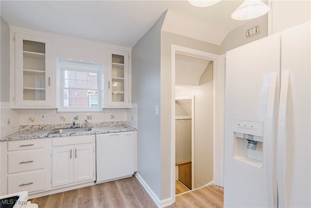 571 E 260th Street, Euclid, OH 44132