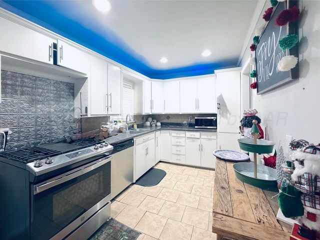 913 E 8th Street, Dumas, TX 79029