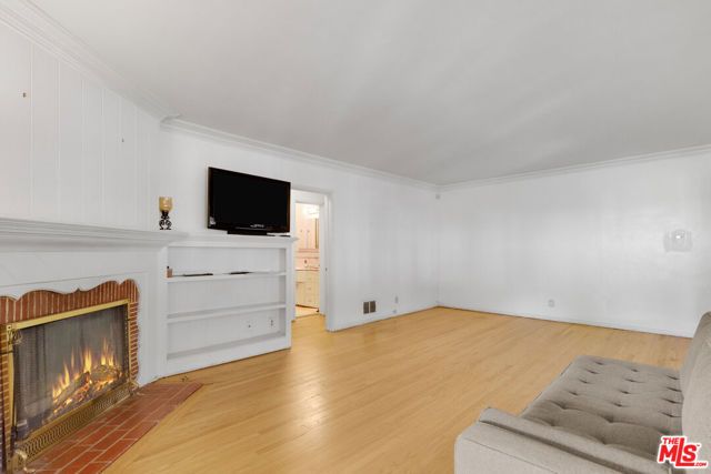 11737 Bellagio Road, Los Angeles, CA 90049