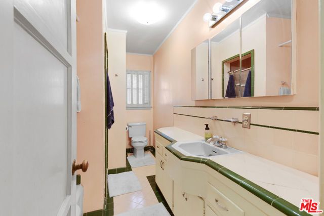 11737 Bellagio Road, Los Angeles, CA 90049