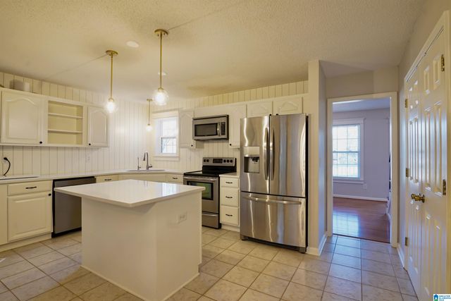 124 WILSON ROAD, Calera, AL 35040