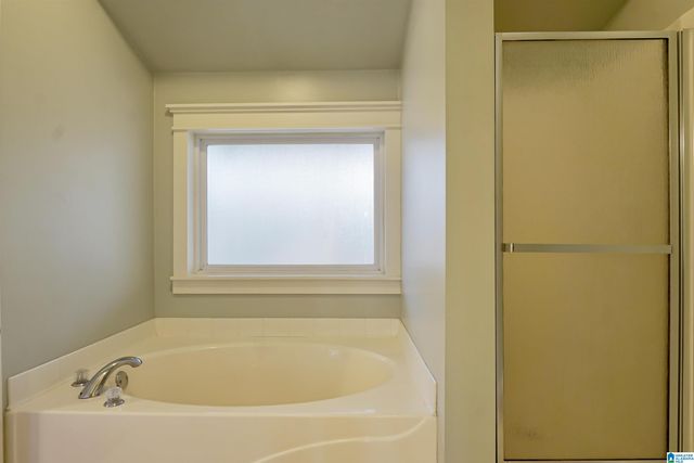 124 WILSON ROAD, Calera, AL 35040