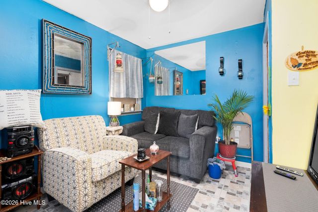 209 SE Railroad Street, Whitakers, NC 27891