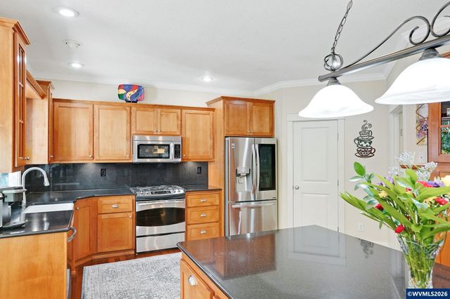 2467 Morrow Ct NW, Salem, OR 97304