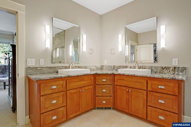 2467 Morrow Ct NW, Salem, OR 97304