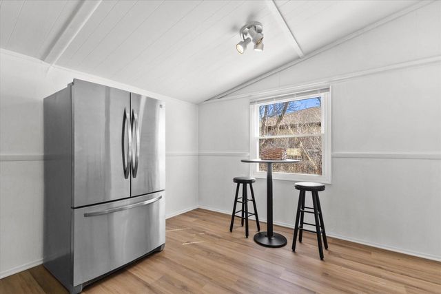 N96W16012 County Line ROAD, Germantown, WI 53022