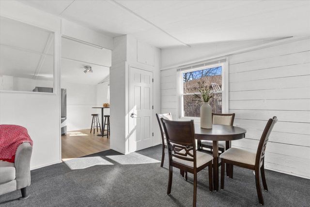 N96W16012 County Line ROAD, Germantown, WI 53022