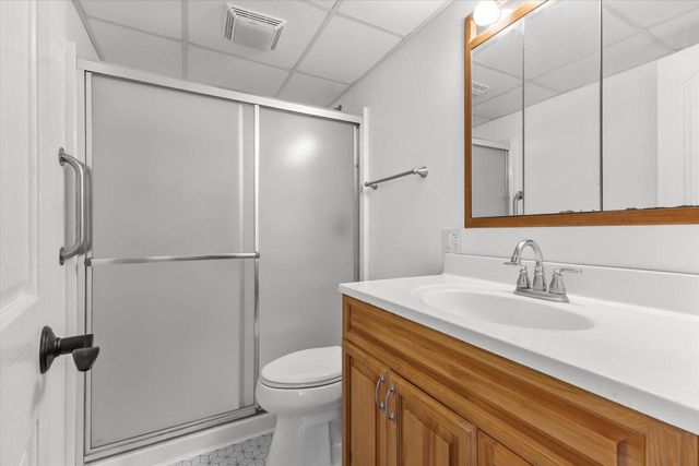 N96W16012 County Line ROAD, Germantown, WI 53022