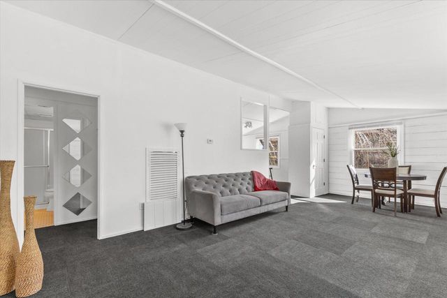 N96W16012 County Line ROAD, Germantown, WI 53022