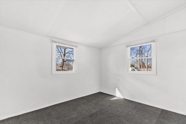 N96W16012 County Line ROAD, Germantown, WI 53022