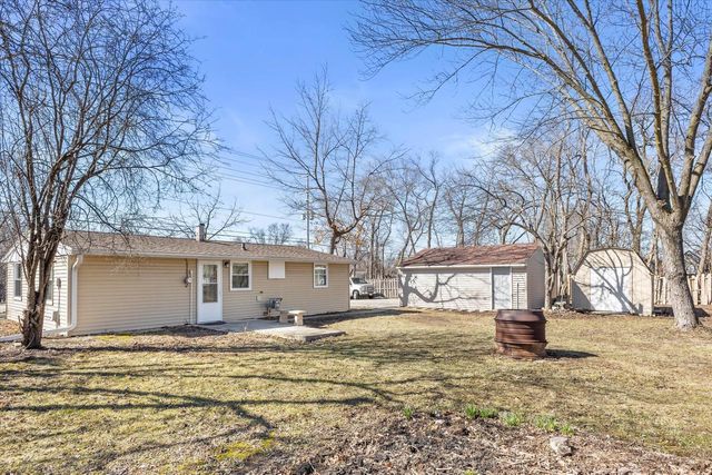 N96W16012 County Line ROAD, Germantown, WI 53022