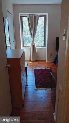 6010 TIMBER HOLLOW LN, Springfield, VA 22152