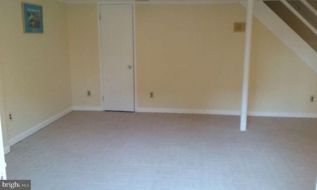 6010 TIMBER HOLLOW LN, Springfield, VA 22152