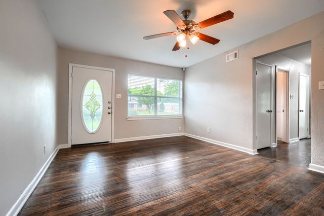 10628 Benbrook Drive, Dallas, TX 75228