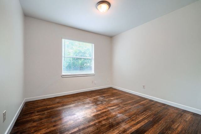 10628 Benbrook Drive, Dallas, TX 75228