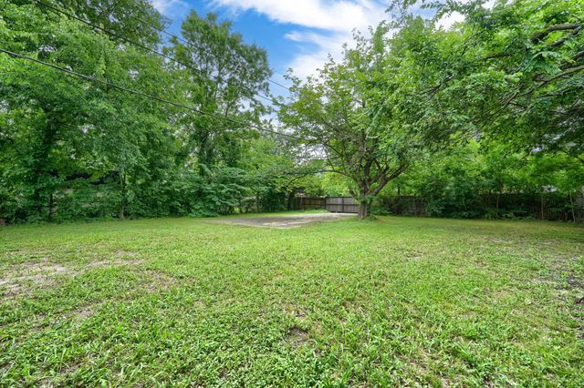 10628 Benbrook Drive, Dallas, TX 75228