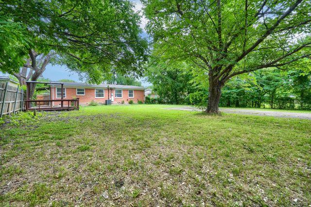 10628 Benbrook Drive, Dallas, TX 75228