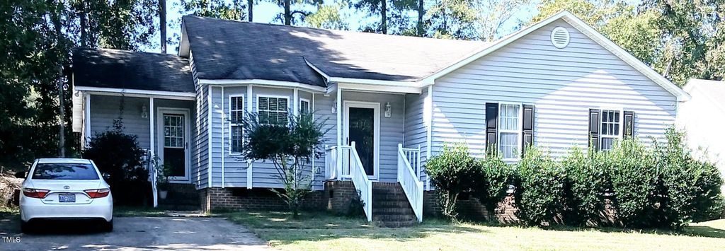 120 Ses Drive, Clayton, NC 27520