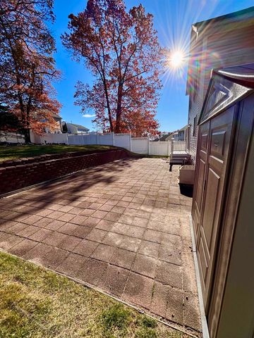 312 Whittington Street, Manchester, NH 03104