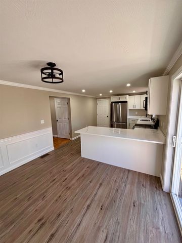 312 Whittington Street, Manchester, NH 03104