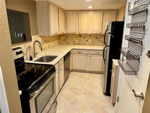 200 MAITLAND AVENUE 88, Altamonte Springs, FL 32701