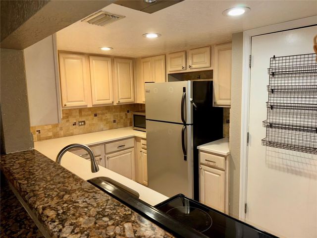 200 MAITLAND AVENUE 88, Altamonte Springs, FL 32701