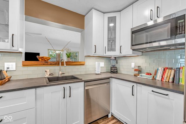 4408 Castlebay Way, Indianapolis, IN 46254