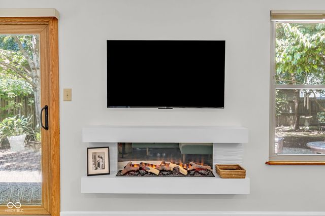 4408 Castlebay Way, Indianapolis, IN 46254