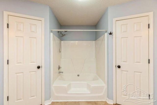 6531 Bellingham St, Navarre, FL 32566